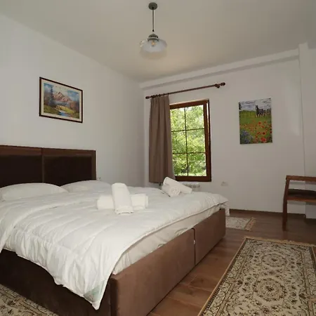 招待所 Dr Bizhga Agroturizem