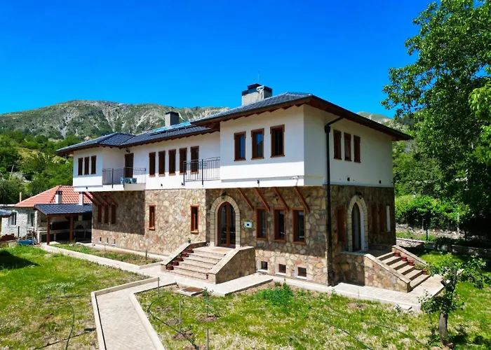 Affittacamere Dr Bizhga Agroturizem