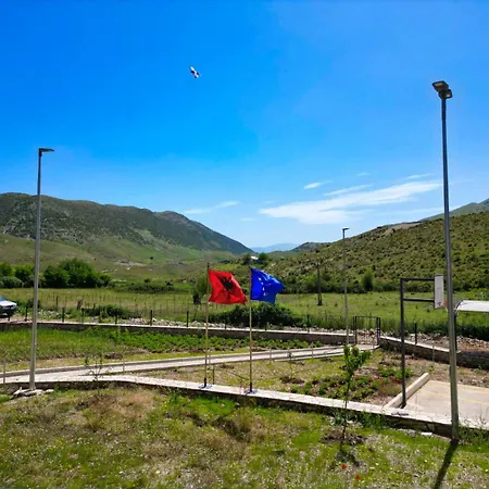 Gæstehus Dr Bizhga Agroturizem Golem (Gjirokaster)